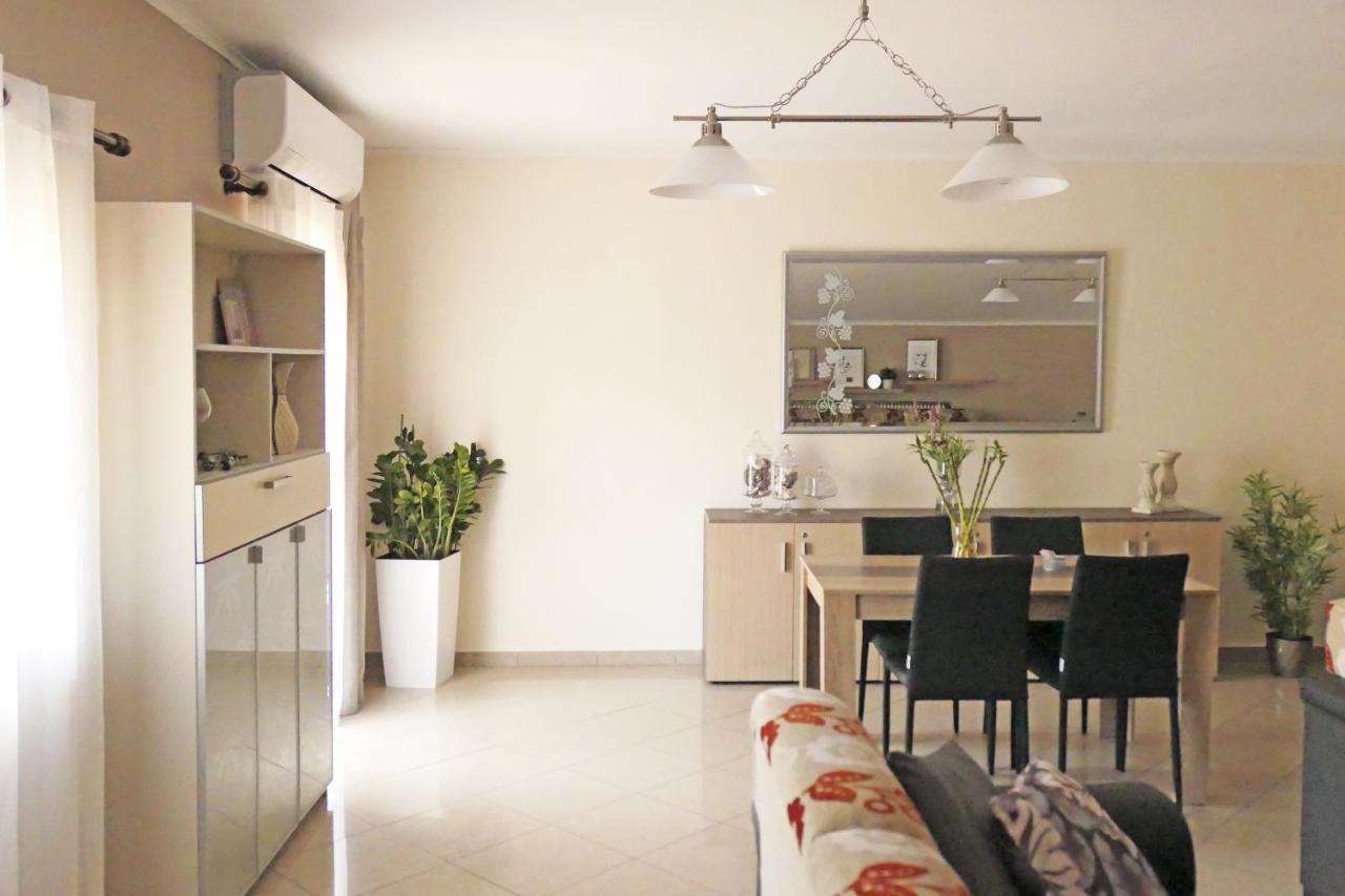 SAPPHIRE & IVORY Luxury Apartments - Kavala Eksteriør billede